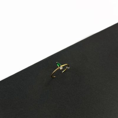 انگشتر نگین اشکی سبز